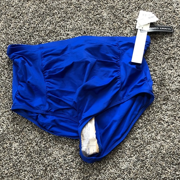 Swim suit and coverup set - Picture 6 of 8